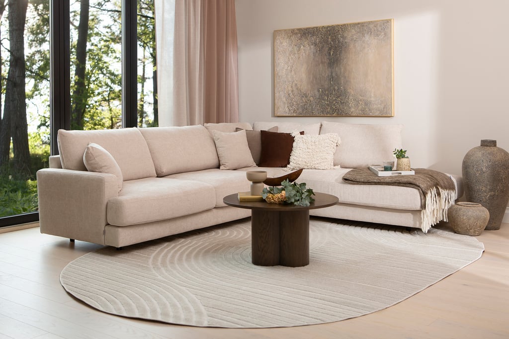 Henry avokulmasohva (oikea) beige: Tyylikäs beige avokulmasohva, muokattava ja moderni, täydellinen olohuoneeseen. Mukava istua, sopii moneen tilaan.